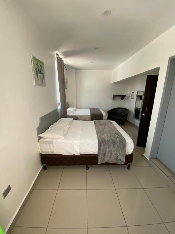 Micro Hotel Rio De Piedras ซานเปโดร ซูลา ภายนอก รูปภาพ
