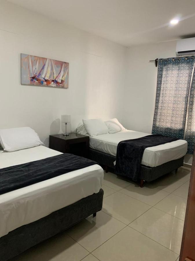 Micro Hotel Rio De Piedras ซานเปโดร ซูลา ภายนอก รูปภาพ