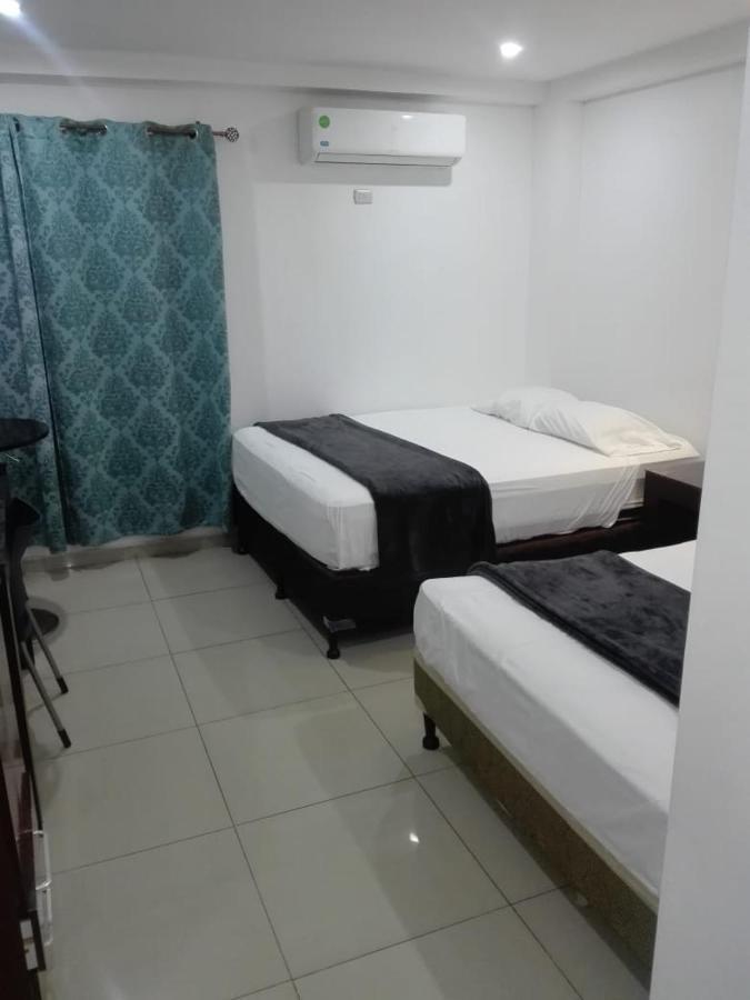 Micro Hotel Rio De Piedras ซานเปโดร ซูลา ภายนอก รูปภาพ