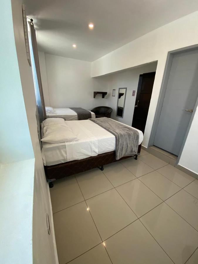 Micro Hotel Rio De Piedras ซานเปโดร ซูลา ภายนอก รูปภาพ