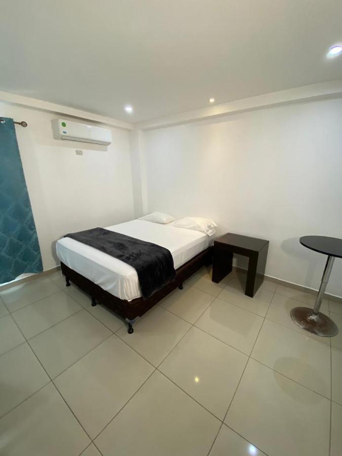 Micro Hotel Rio De Piedras ซานเปโดร ซูลา ภายนอก รูปภาพ