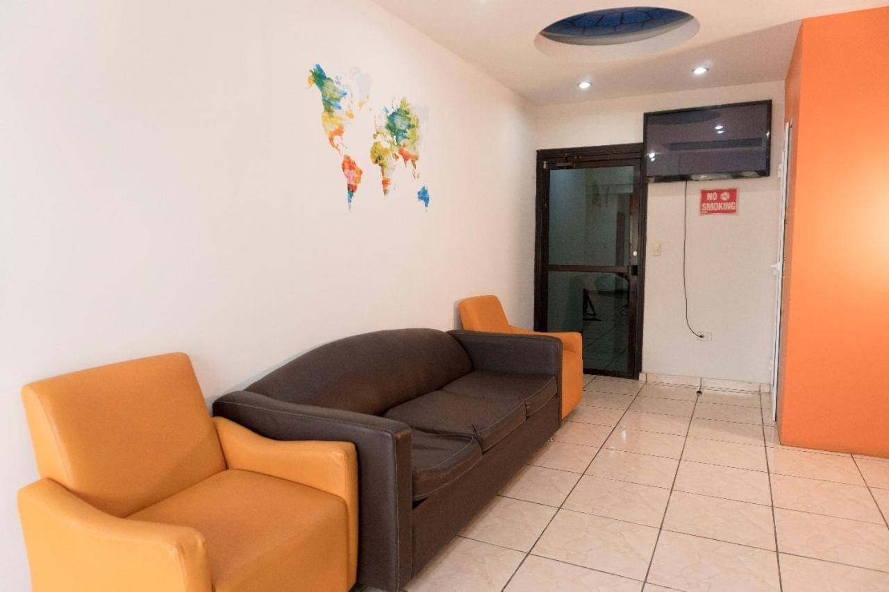 Micro Hotel Rio De Piedras ซานเปโดร ซูลา ภายนอก รูปภาพ