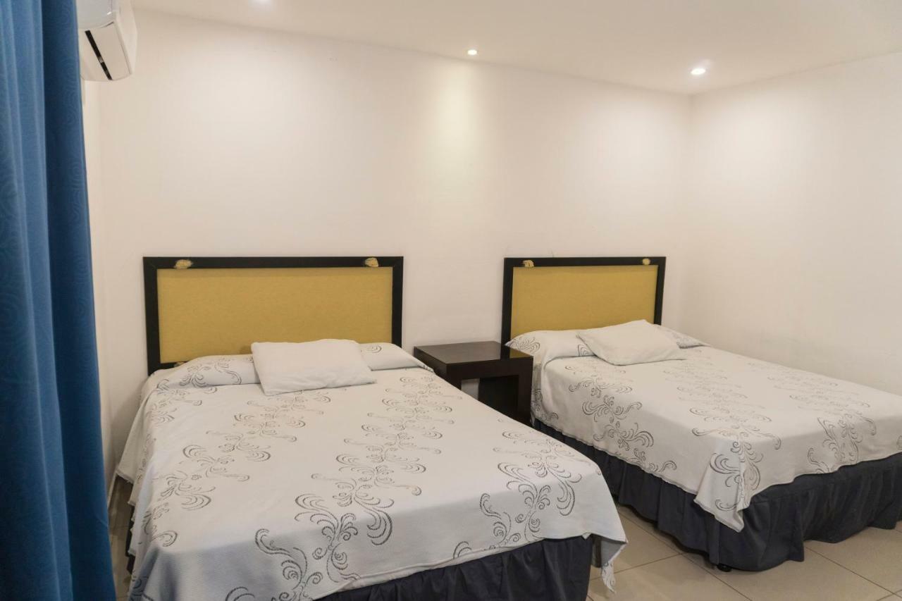 Micro Hotel Rio De Piedras ซานเปโดร ซูลา ภายนอก รูปภาพ